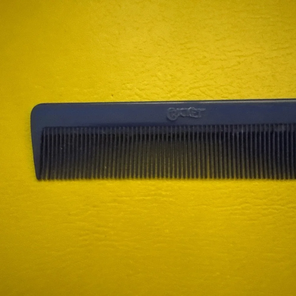 Vintage Cricket Unbreakable Rat Tail Comb Styling Teasing Hair Royal Blue Prop